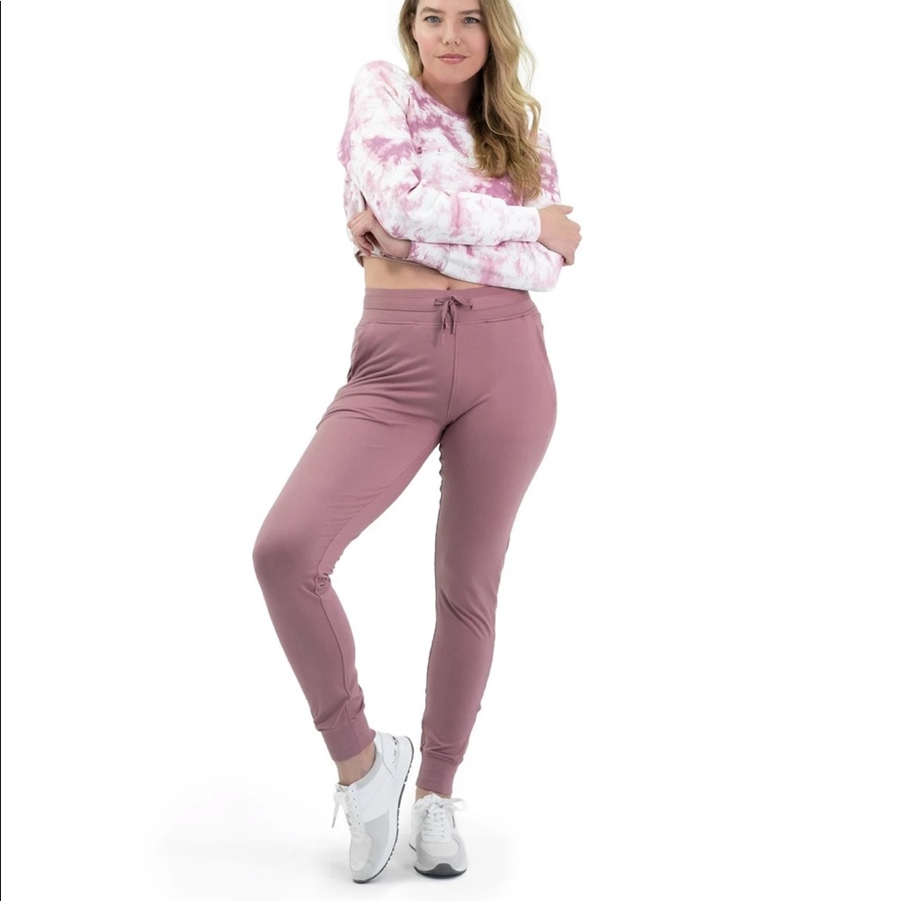 Balance Athletica Select Jogger in Intuition